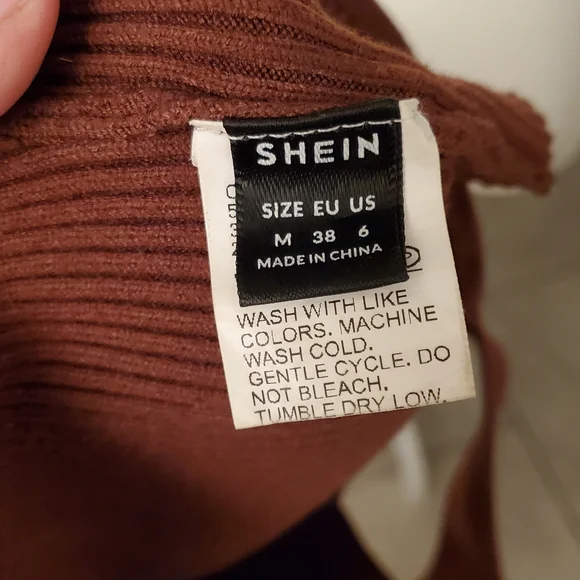 SHEIN Chocolate Ribbed Square Neck Crop Top - Picture 4 of 5